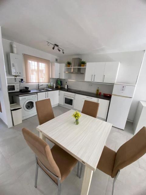 Casa De Las Palmeras Benalmádena Zewnętrze zdjęcie
